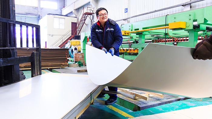 海潤鋼鐵-廠房生產(chǎn)車間